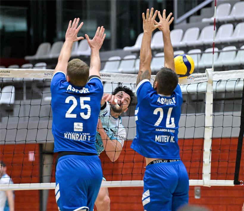 Juan Pablo Stutz (Mitte) und die Mannschaft aus Belair mussten einen Trainerwechsel hinnehmen

