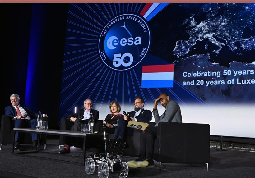 Jubiläumsgäste: Jean-Jacques Dourdain, Géraldine Naja und Marc Serres (Mitte, v.l.n.r.)
