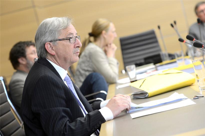 Juncker im Juni 2013 vor dem SREL-Untersuchungsausschuss
