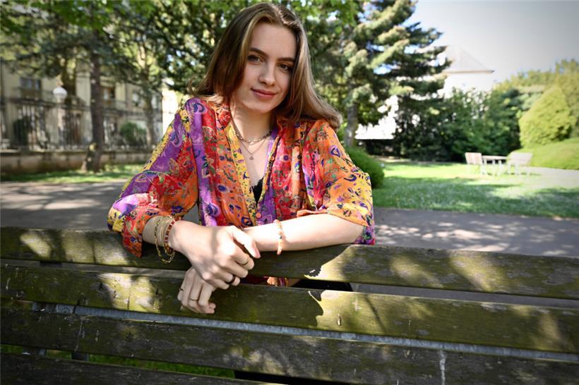 Jungwählerin und Musikerin Marcy sagt Politikern, was junge Wähler wollen und brauchen
