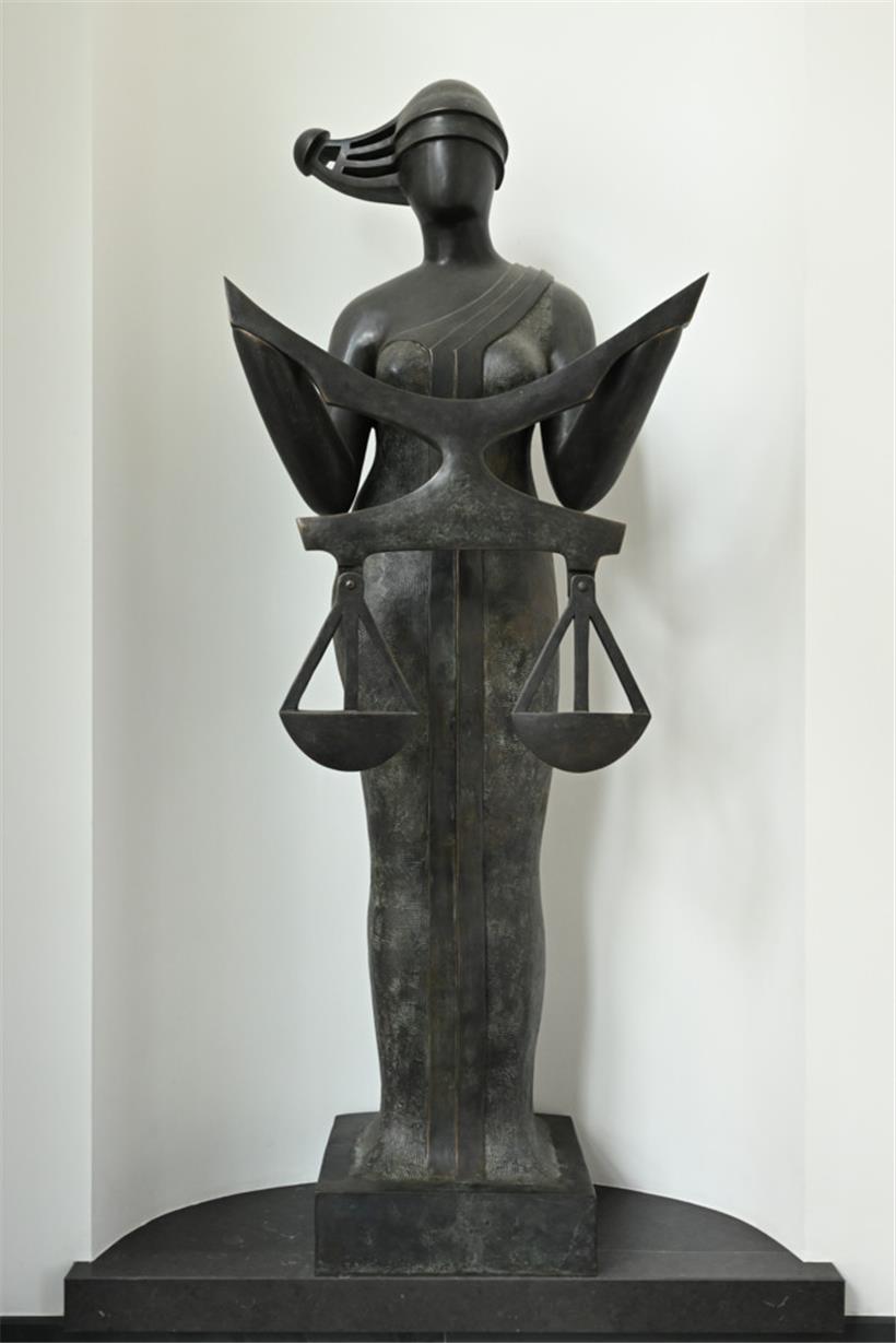 Justitia wird in der Causa Lunghi vs. RTL-Mitarbeiter noch einiges zu tun haben
