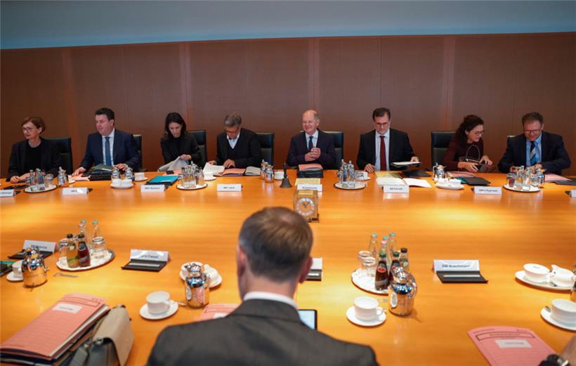 Kabinettssitzung in Berlin: Wie lange blinkt die Ampel noch?
