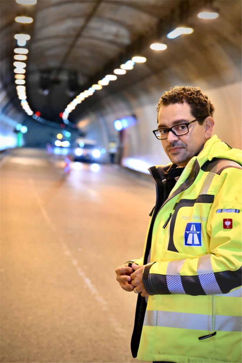 Kamal El Ghoudi ist als Tunnelmanager für die Sicherheit in den Autobahntunnels ...