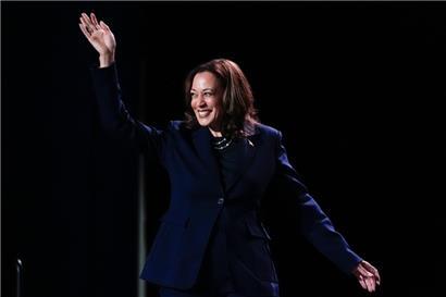 Kamala Harris wurde mit 99 Prozent der Stimmen zur Präsidentschaftskandidatin gewählt
