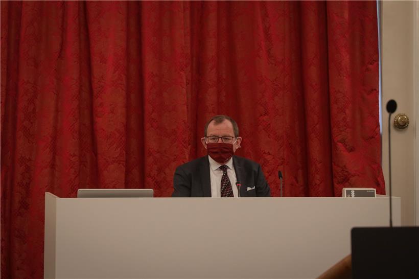 Kammerpräsident Fernand Etgen 
