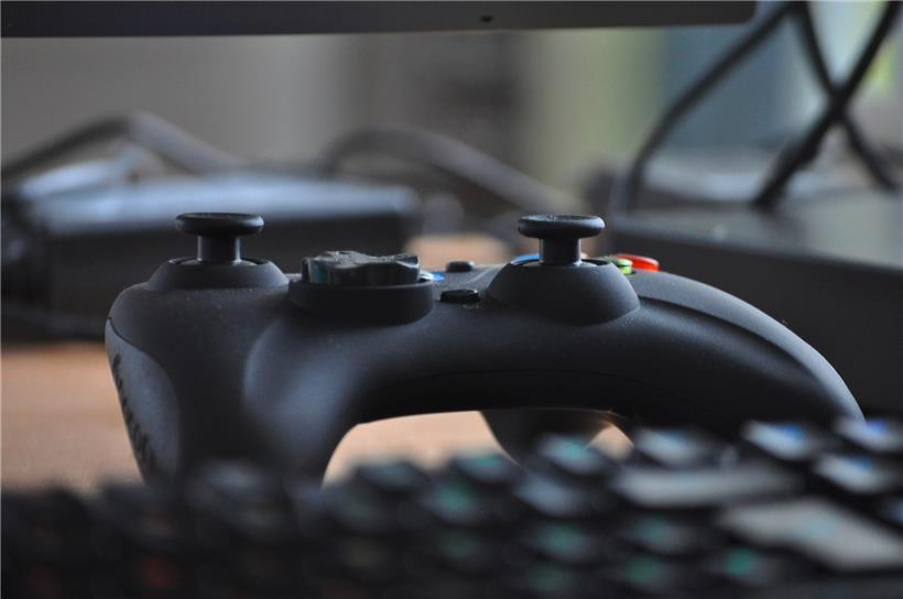 Kann zu Entzugserscheinungen führen: ein Gamecontroller
