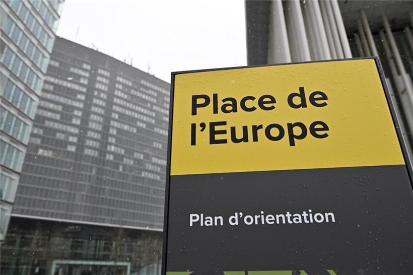 Kein Ministerium scheint unbetroffen. Auch nicht das Ministerium für Transport und öffentliche Bauten an der place de l’Europe.
