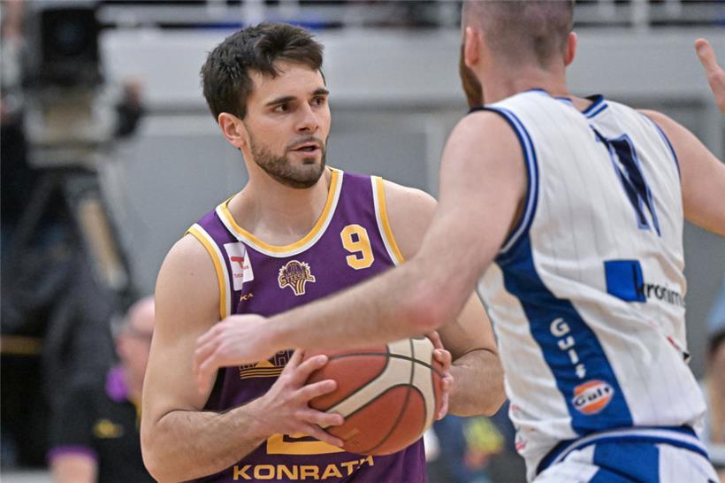 Kein anderer Spieler hat in dieser Saison eine ähnliche Entwicklung genommen wie der Steinseler Jonas Theisen
