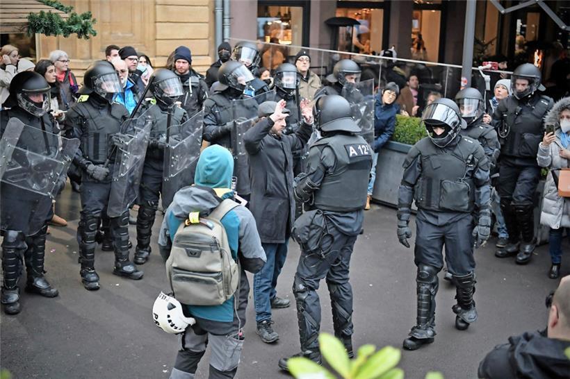 Kein unbeschriebenes Blatt: Bei den Covid-Protesten im letzten Winter stand Ben Schronen oft in der ersten Reihe
