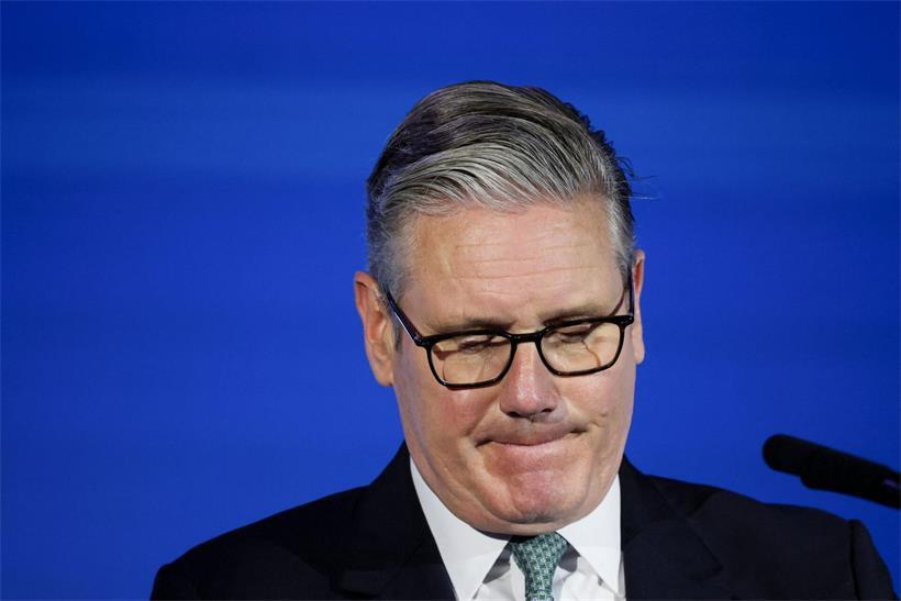 Keir Starmer bei Pressekonferenz, mögliche Rücktrittsankündigung zu Wochenbeginn, politische Situation Großbritannien