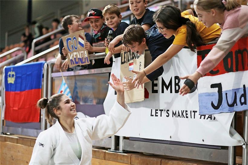 Kenza Cossu wurde frenetisch von den jungen Fans gefeiert