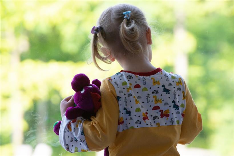 Kinder des „Cycle 1“ dürfen grundsätzlich keine Spielsachen mit in die Schule bringen. Ausnahmen werden allerdings bei Kuscheltieren gemacht.
