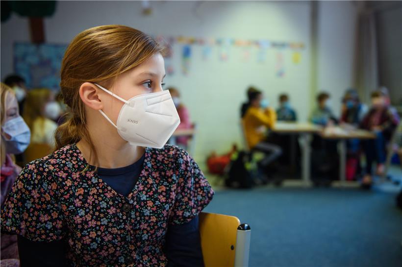 Kinder haben ein Recht auf qualitativ hochwertige Betreuung und Beschulung. Jungen Menschen ausgebranntes Personal vorzusetzen, das systembedingt am Limit ist, ist ein No-Go. 
