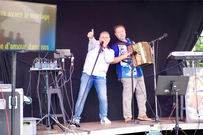 Kirmesstimmung mit Akkordeonklang: Musik und Tanz gehört in Wellenstein einfach ...