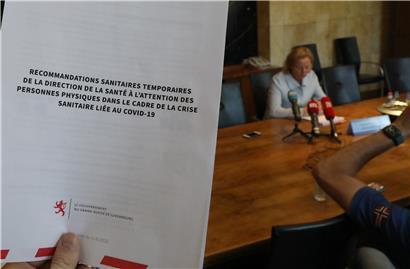 „Klar wissen, in welchen Bereichen es keine weiteren Lockerungen geben darf“: Virologe Muller kritisiert auch die Regierungsarbeit
