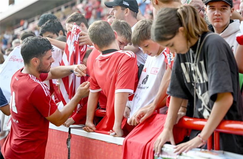 König Fußball wurde, trotz seiner Skandale, nie abgelöst
