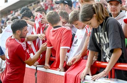 König Fußball wurde, trotz seiner Skandale, nie abgelöst
