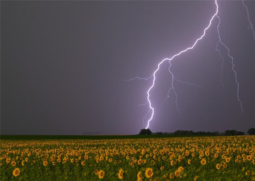 Kommen nach der kurzen Hitze am Dienstag die Gewitter? Meteolux ruft die gelbe Warnstufe für Luxemburg aus
