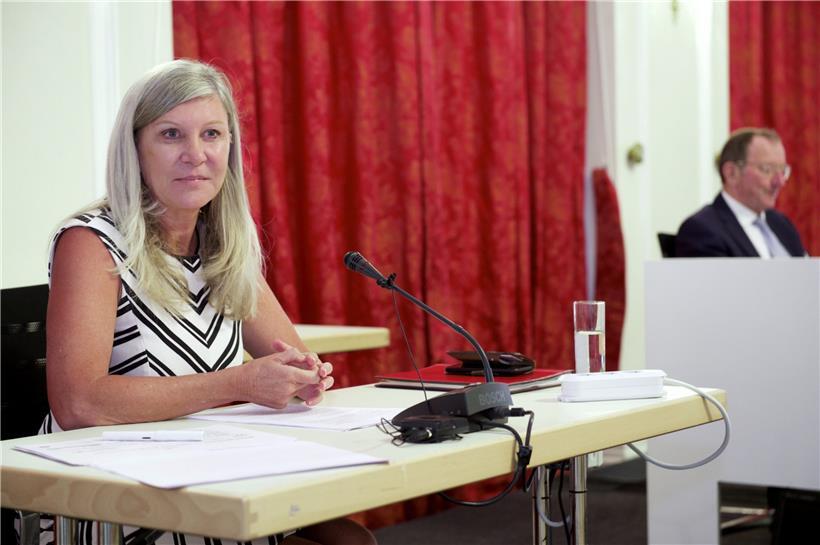 Kommissionspräsidentin Nancy Kemp-Arendt und Chamber-Präsident Fernand Etgen
