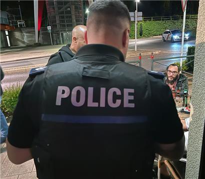 Kontrolle in Esch. Durch die lokale Polizei soll eine permanente Präsenz der Ordnungshüter im Zentrum gewährleistet werden. 
