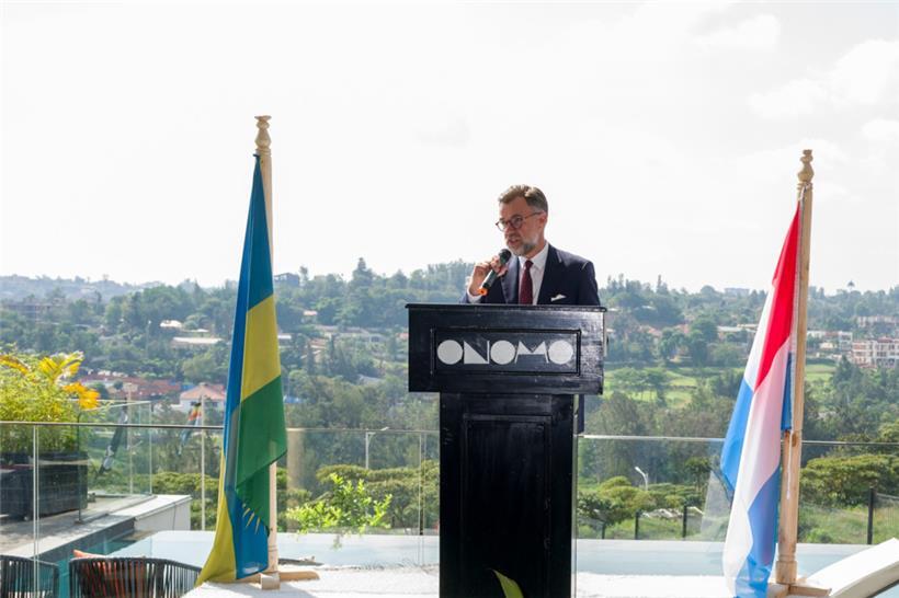 Kooperationsminister Franz Fayots Besuch in Kigali (das Tageblatt berichtete vor Ort) wurde mitunter kritisch beäugt
