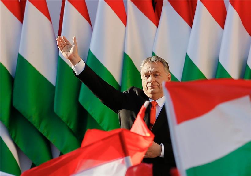 Krisenmanagement ohne Parlament: Ungarns Premier Orban zieht auch aus Brüssel scharfe Kritik auf sich
