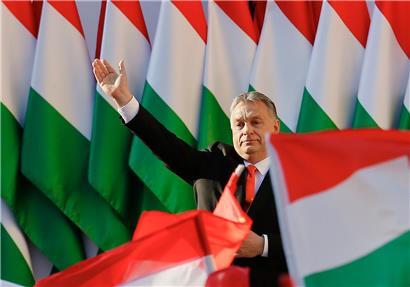 Krisenmanagement ohne Parlament: Ungarns Premier Orban zieht auch aus Brüssel scharfe Kritik auf sich
