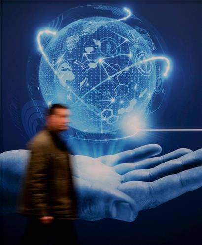 Künstliche Intelligenzen brechen organische Monopole
