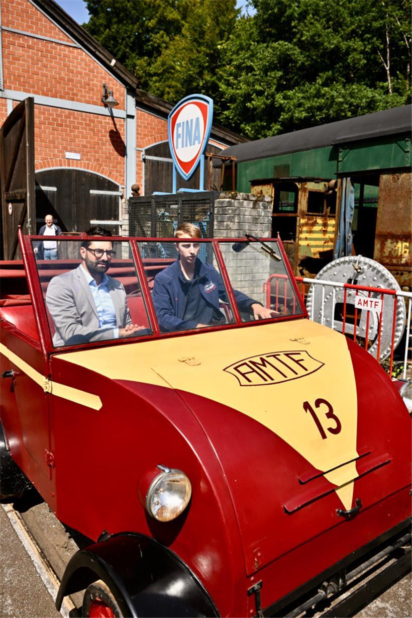 Kulturminister Eric Thill auf großer Fahrt