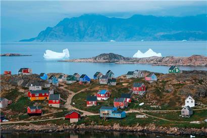 Kulusuk im Südosten Grönlands: Die riesige Insel ragt im Norden weit in die Arktis hinein und ist daher von großer geostrategischer Bedeutung
