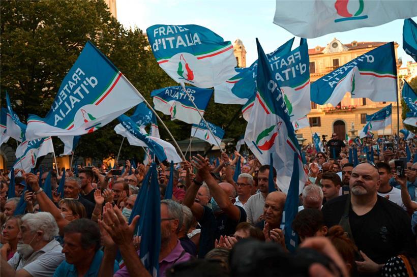 Kundgebung der „Fratelli d’Italia“ in Ancona – in der Region Marken hat Melonis Partei bereits das Sagen
