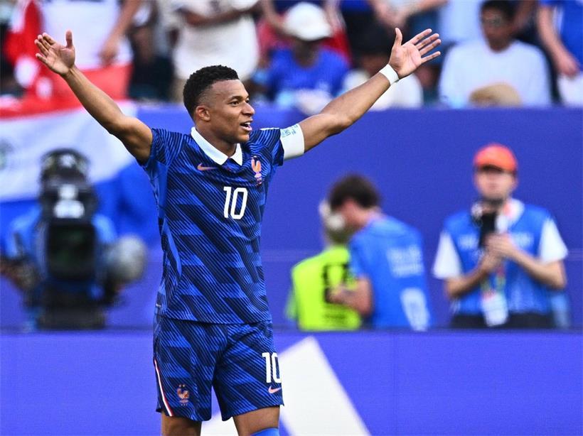 Kylian Mbappé jubelt nach seinem Tor