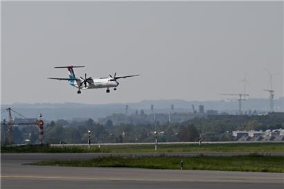 LCGB und OGBL haben sich mit Luxcargo Handling auf einen ersten Tarifvertrag geeinigt
