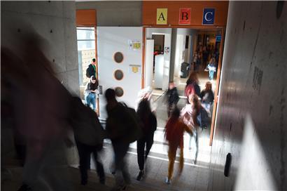 LGL-Schüler befürchten, dass die Abstandsregeln in den Schulen nicht eingehalten werden können
