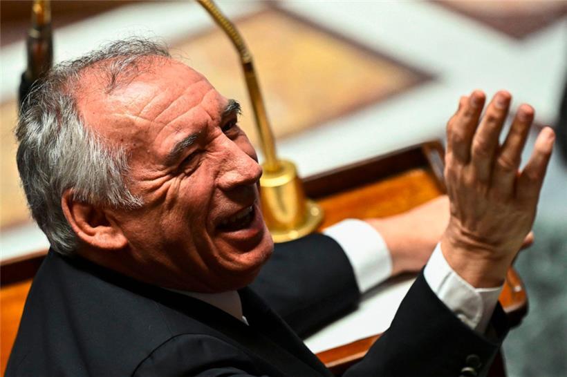 La motion de censure contre le gouvernement de François Bayrou n’a pu trouver, comme attendu, une majorité dans l’hémicycle du Palais-Bourbon
