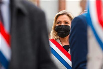 La présidente du Rassemblement national n’a pas que des atouts dans son jeu
