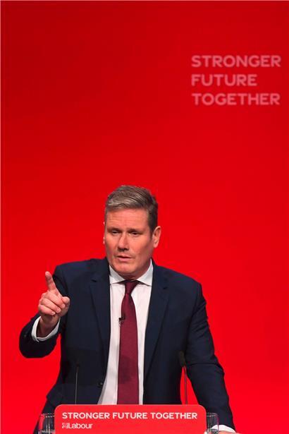 Labour-Chef Keir Starmer will Milliarden in Projekte gegen den Klimawandel investieren

