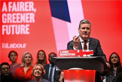 Labour-Chef Keir Starmer würde sich an einer „Politik solider Staatsfinanzen“ orientieren, hätte er die Hausschlüssel zu 10 Downing Street in der Hand
