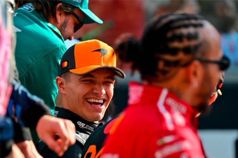 Lando Norris (Mitte) ist am Sonntag neuer Formel-1-Weltmeister geworden
