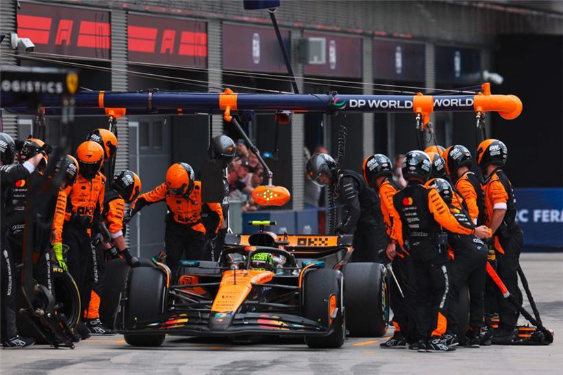 Lando Norris beim Pit-Stop
