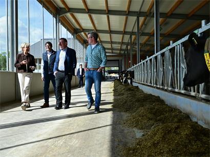 Landwirtschaftsministerin Martine Hansen, Prolek-Präsident Vic Wirtz und Luxlait Präsident Marc Reiners waren bester Laune