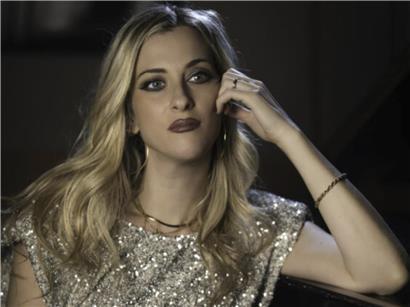 Italienische Künstlerin Francesca Tandoi live im Trifolion Konzert am Samstag