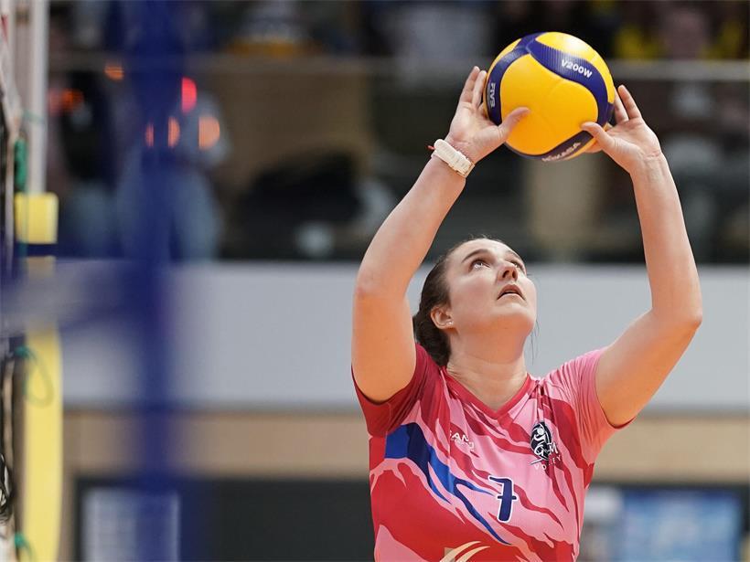 Laura Ruellan und Gym mussten sich in den Niederlanden 0:3 geschlagen geben
