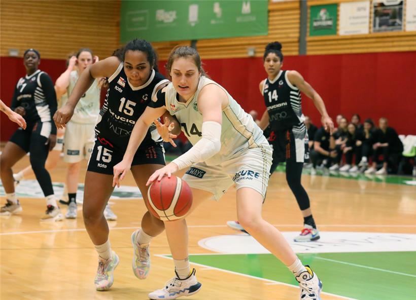 Lauren van Kleunen (in Weiß) und der Gréngewald können bereits am Samstag in Düdelingen die Meisterschaft unter Dach und Fach bringen

