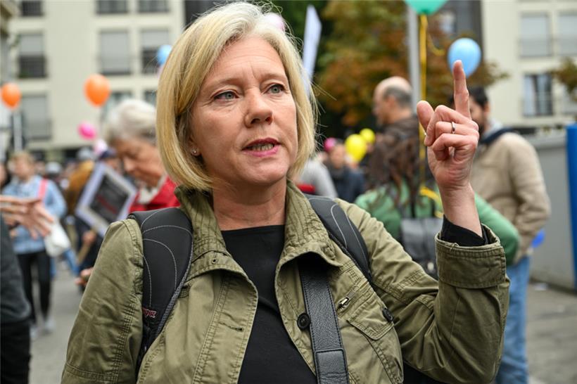 Laurence Gillen, Initiatorin des Protests im Bahnhofsviertel
