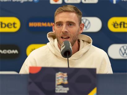 Laurent Jans bei der Pressekonferenz vor dem Spiel