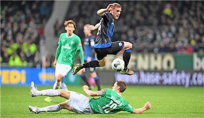 Laurent Jans könnte laut dem Kicker auch in der nächsten Saison im Dress des SC Paderborn auflaufen
