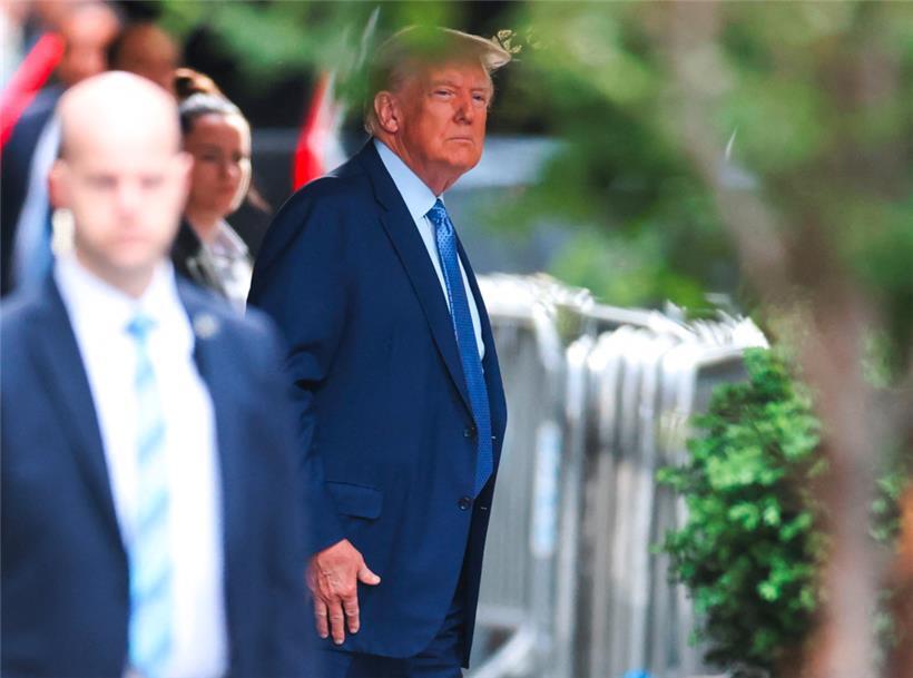 Laut Donald Trumps Wahlkampfteam wird Präsident Biden von ökologischen Extremisten gesteuert
