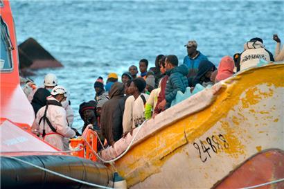 Laut Frontex ist die Zahl der festgestellten irregulären Grenzübertritte in die EU im vergangenen Jahr um 38 Prozent zurückgegangen.
