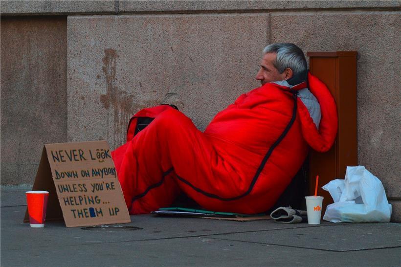 Laut Gesundheitsministerin Paulette Lenert seien Obdachlose, die nicht als Risikopatienten gelten, keinem höheren Risiko ausgesetzt als Menschen, die nicht in Armut leben würden
